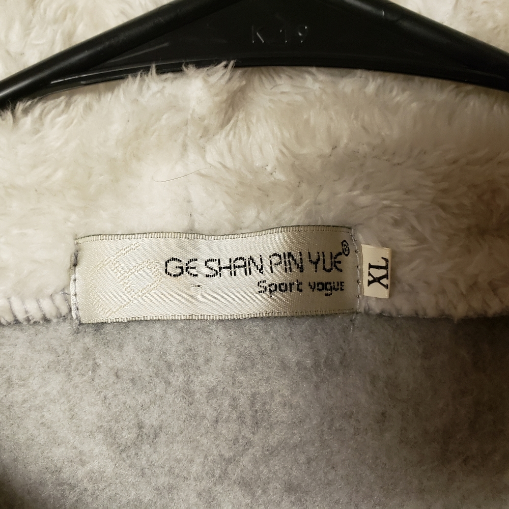 Coat - Picture 2 of 3